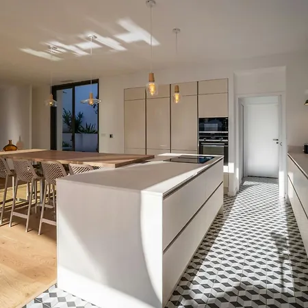 Modern With Pool In * Castelnau-le-Lez